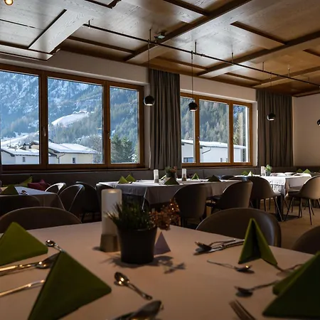 Hotel Hafele 3*
